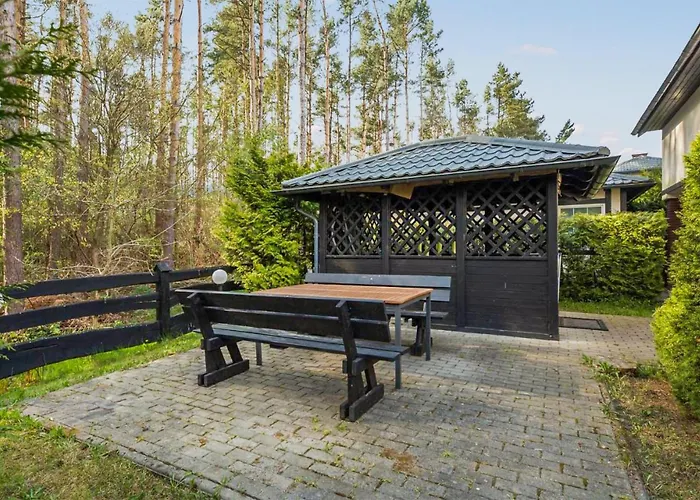 1 Bedroom In Debina Апартаменты